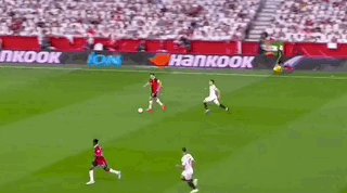 OD Sports-【欧联杯】曼联送大礼，安-奈西里双响，塞维3比0