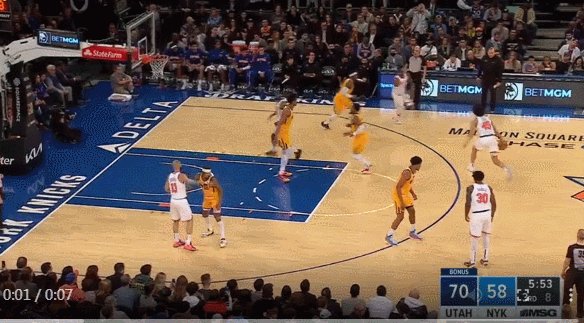 1662025314712019197.gif 1.gif